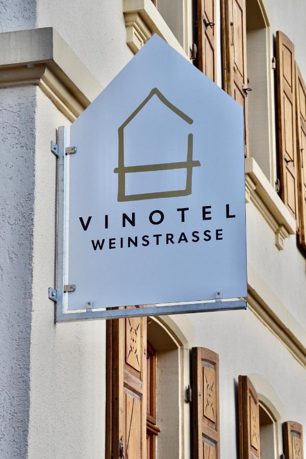 Vinotel Weinstrasse Herxheim am Berg Esterno foto